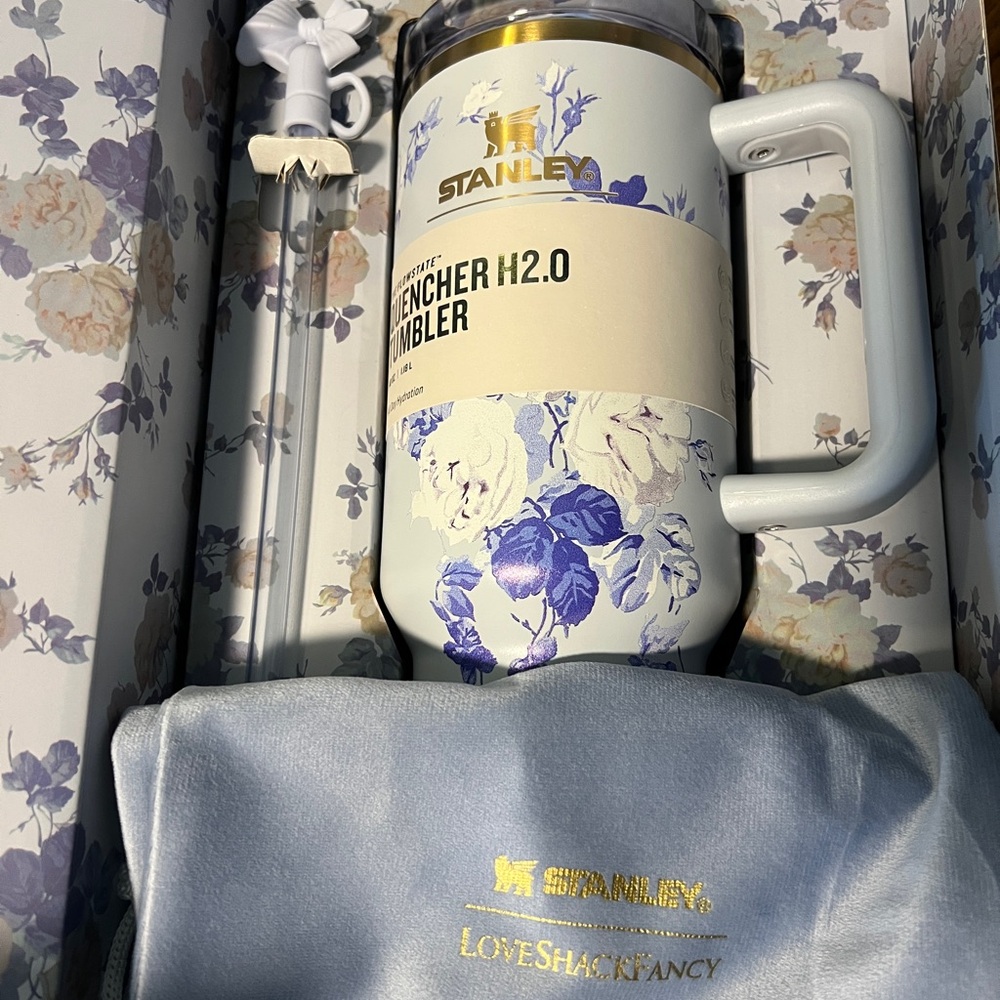 Stanley Floral Quencher 40 oz Tumbler